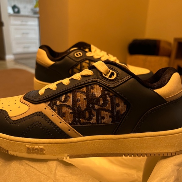 Dior - Picture 6 of 9